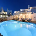 Helen Front Luxury Vila *