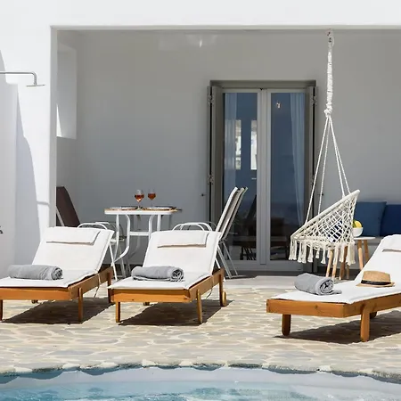 Villa Helen Front Luxury *