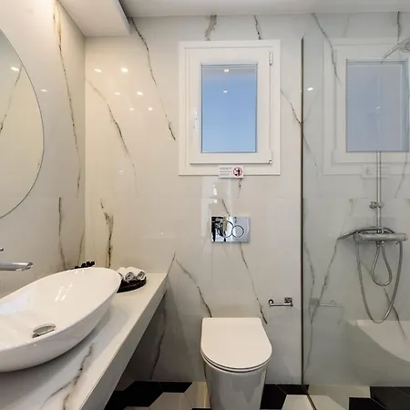 Helen Front Luxury Villa *