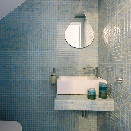 Villa Helen Front Luxury *