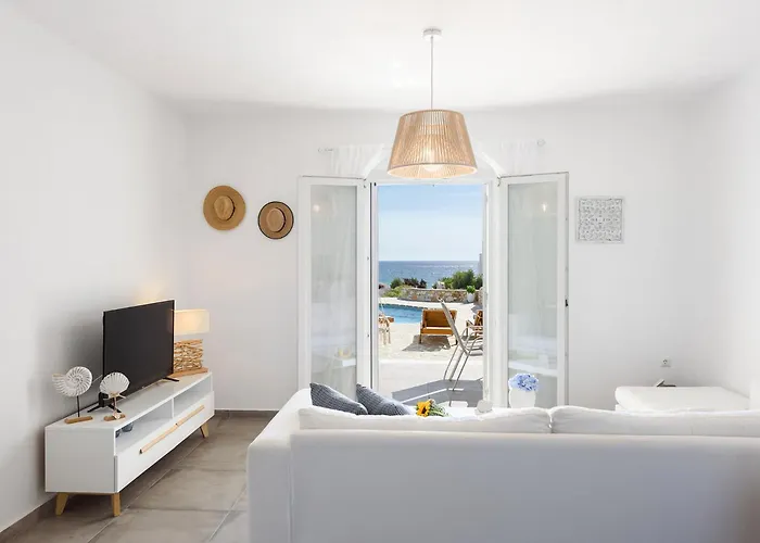 Helen Front Luxury * Kastrákion