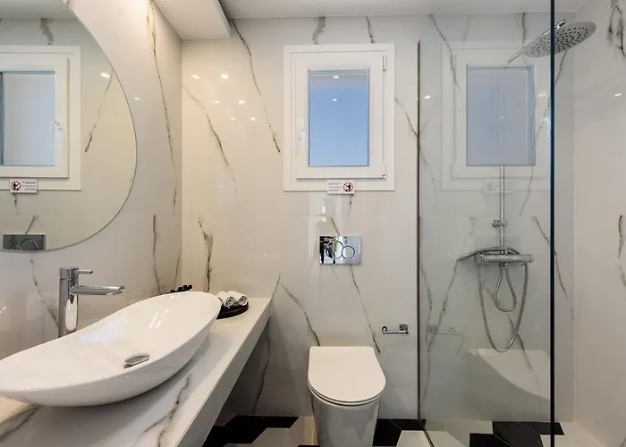 Helen Front Luxury ヴィラ *